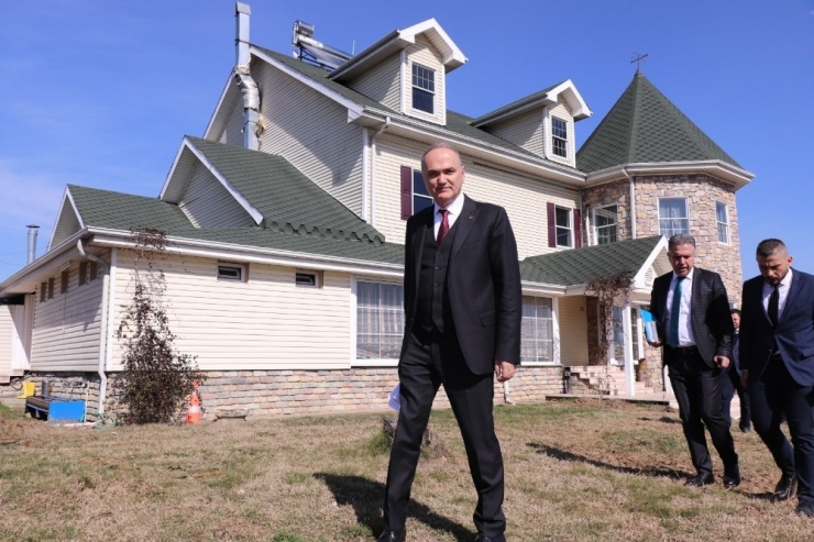 Düzce Manzaralı Sosyal Tesis Çalışmaları Sürüyor