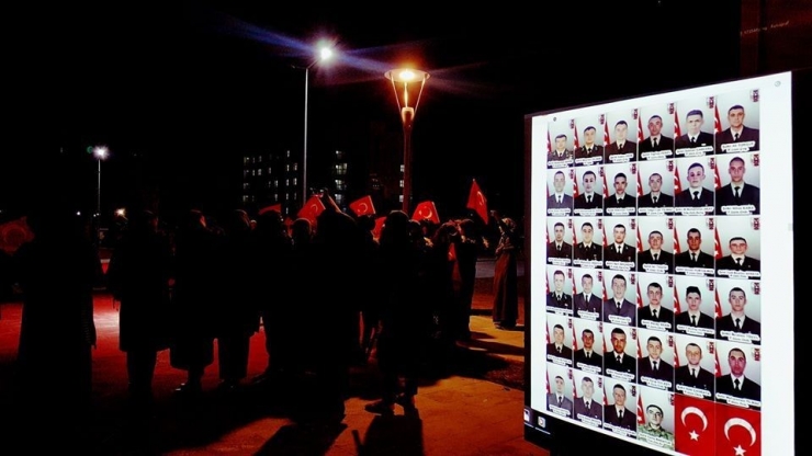 Yurt Işıkları Mehmetçik İçin Yandı