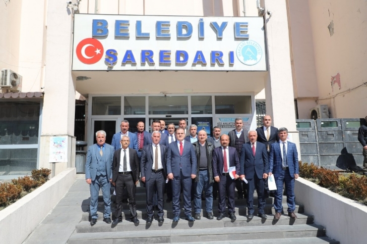 Vali Akbıyık Muhtarlarla Bir Araya Geldi