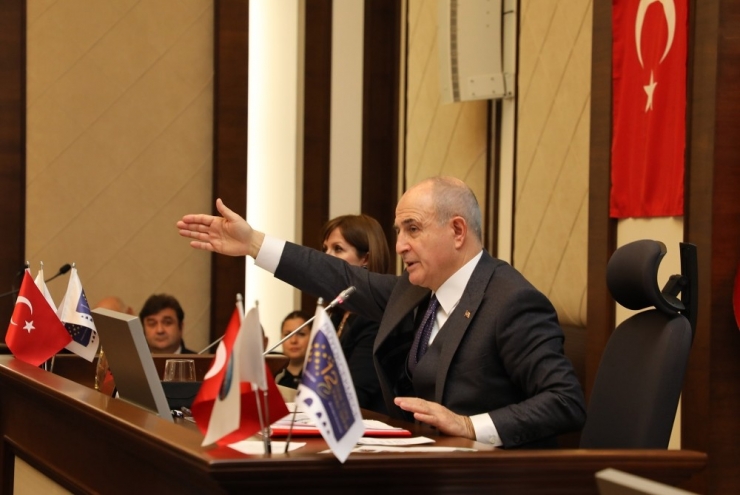 Başkan Akgün: “Bu Millet Bizi Denize Döker”