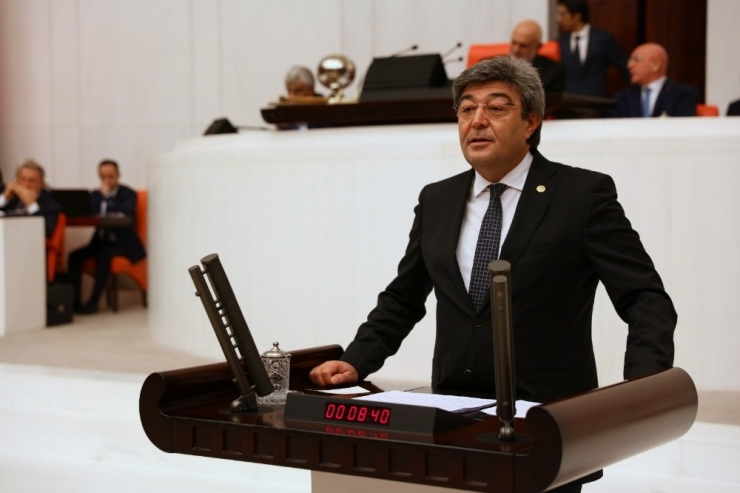 İyi Parti Milletvekili Ataş: "Ben Suriyelileri Göndereceğim Dediğimde Irkçılıkla Suçlamışlardı"