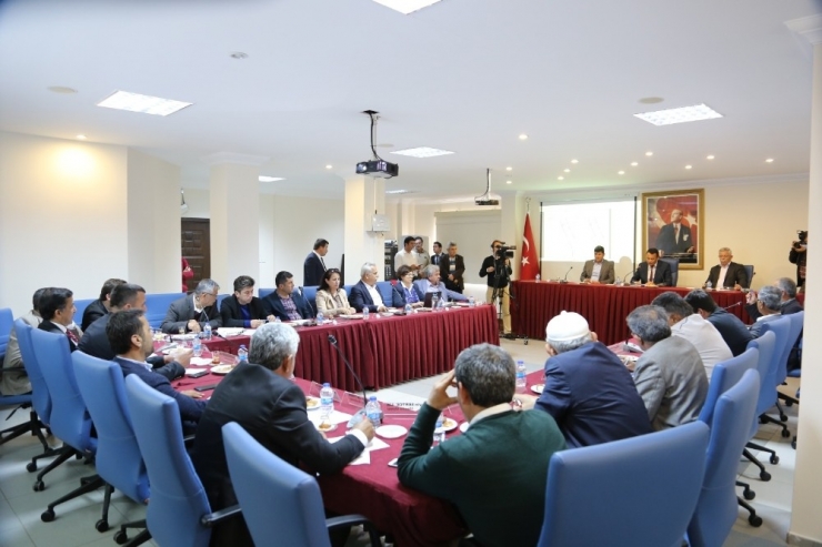 Kaş Belediyesi Mart Ayı Meclisi Yapıldı