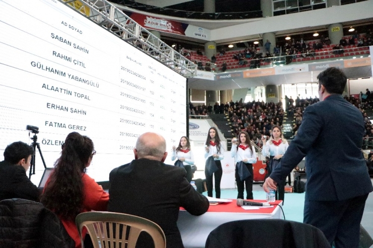 Kayseri’de ’Sosyal Konutta’ Kura Heyecanı