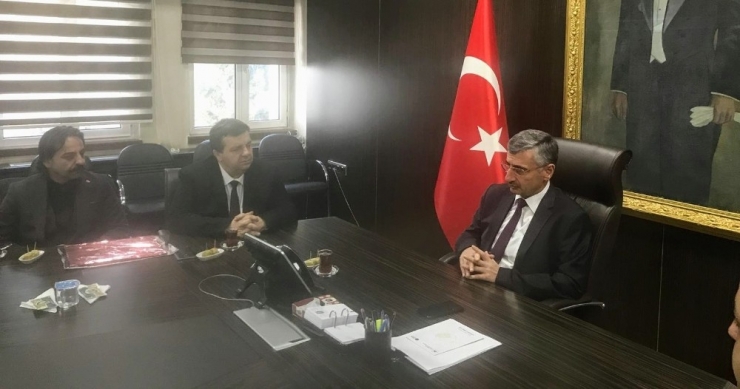 Madenci Korosu Vali Bektaş’ı Ziyaret Etti