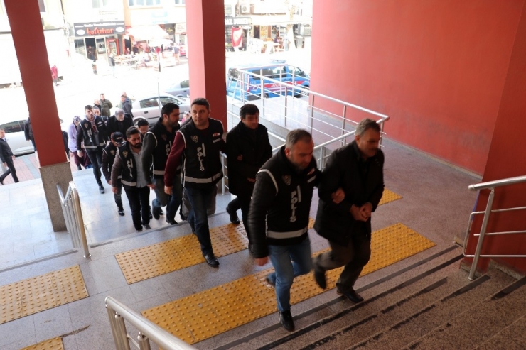 Kocaeli Merkezli 5 İlde Fetö/pdy Operasyonu: 10 Gözaltı