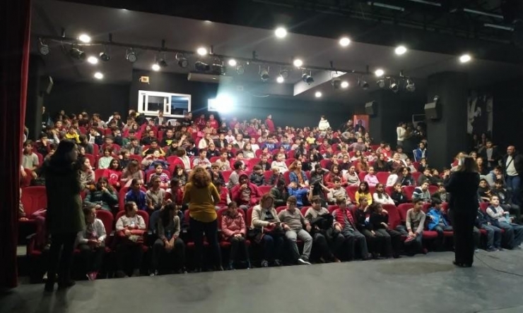 Kuşadası Belediyesi’nden Ücretsiz Diyetisyenlik Hizmeti