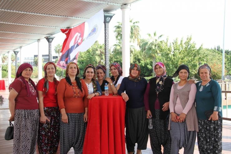 Büyükşehir Belediyesinden Kadınlara 8 Mart Çağrısı