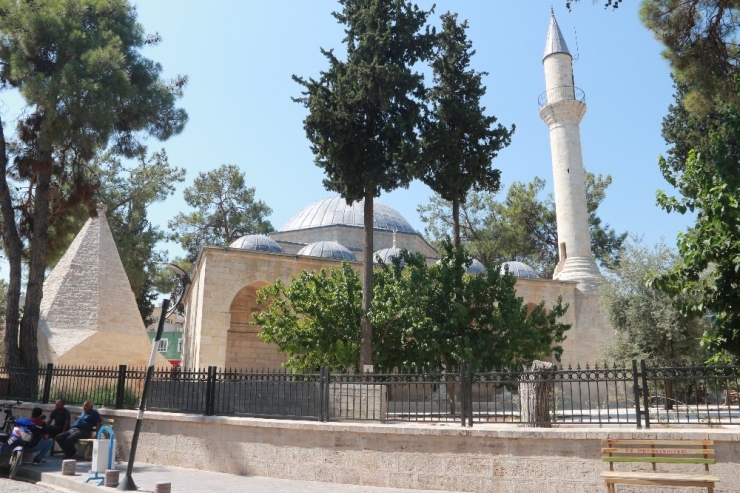 630 Yıllık Caminin Restorasyonu İki Yılda Tamamlanamadı