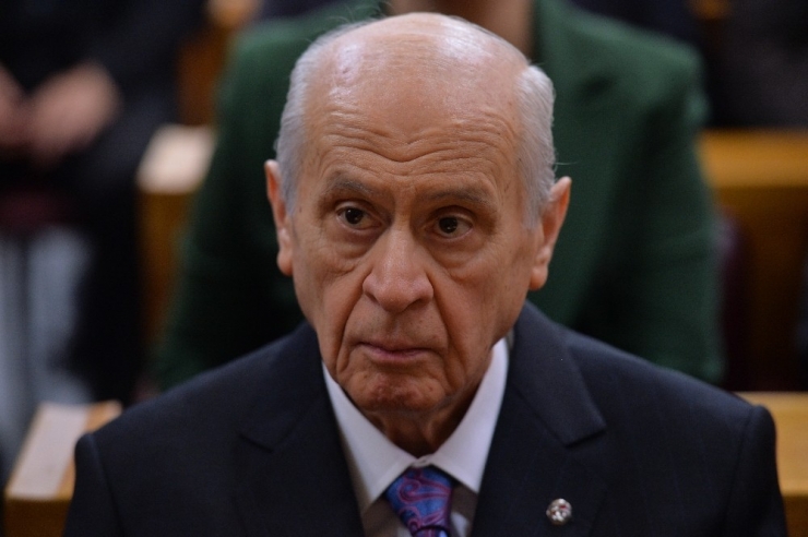 Bahçeli: "Görev Düşsün, İhtiyaç Olsun, Bayrağımı Alır, Silahımı Kuşanır, Besmelemi Çeker Koşa Koşa Cepheye Gider, Mevziye Girerim" (2)