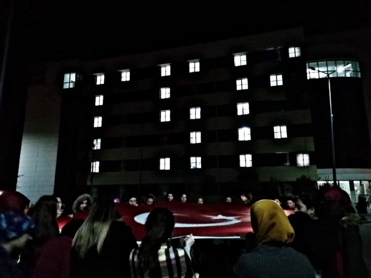 ’Tsk’ Koreografisi