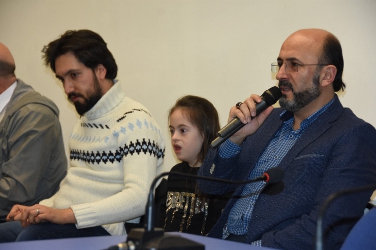 Doktor Adaylarına İşaret Dili Eğitimi