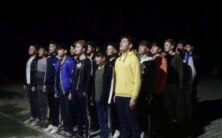 Öğrencilerden ‘Bahar Kalkanı Harekatı’na Destek