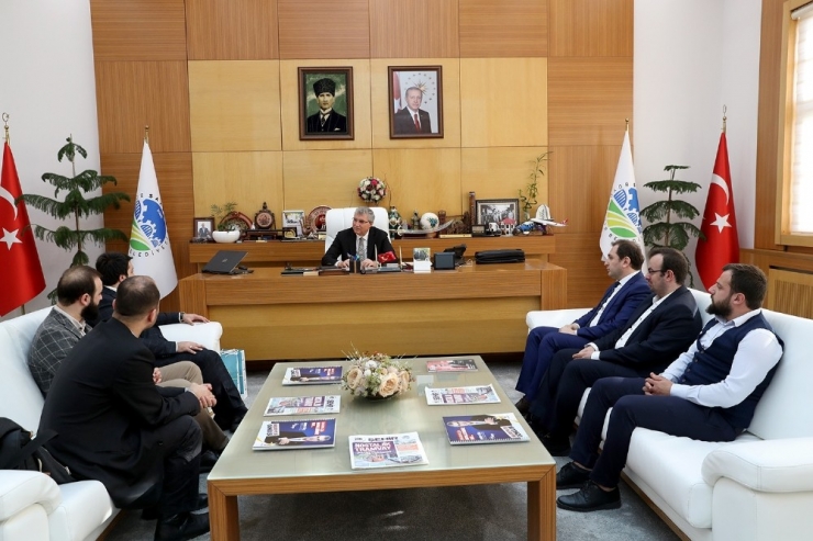 Başkan Yüce, Udef’i Makamında Ağırladı