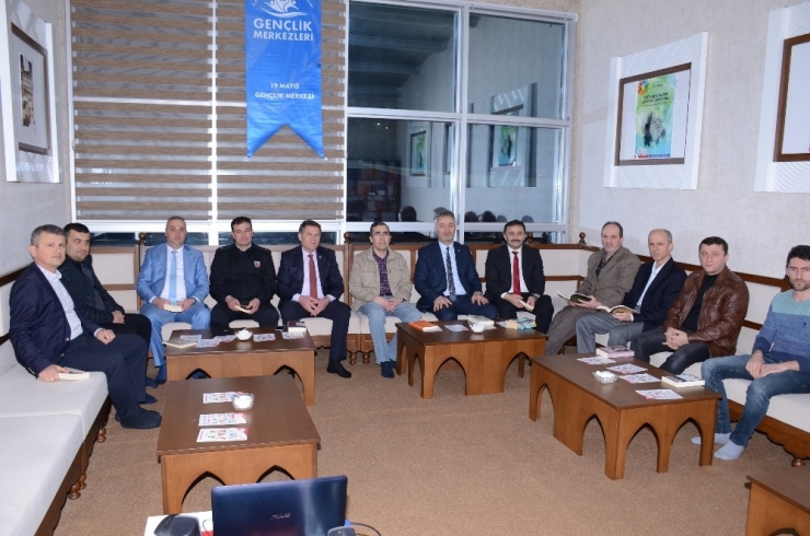 19 Mayıs İlçesinde Okuduğunu Paylaş Etkinliği