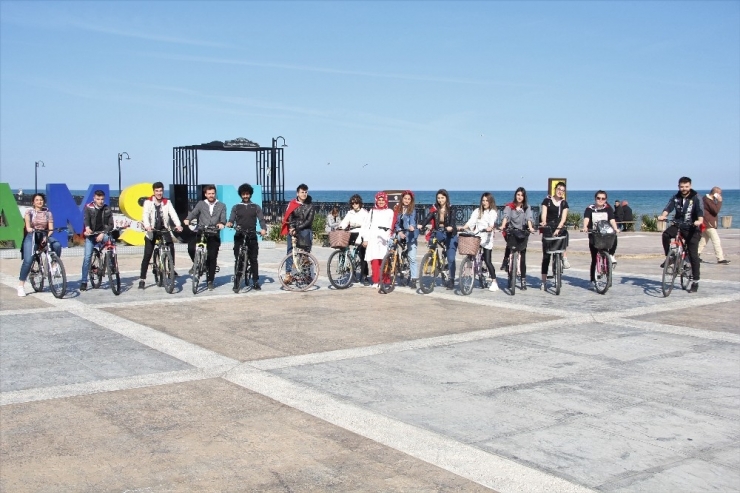 Üniversiteliler İdlib Şehitleri İçin Pedal Çevirdi