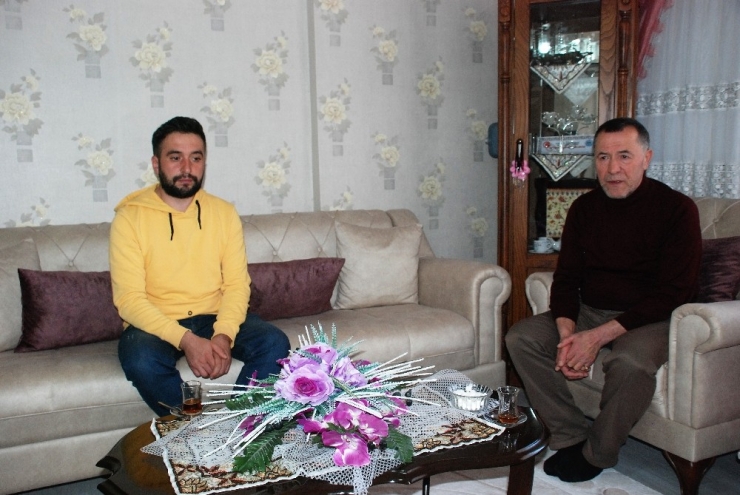 İdlib Gazisi Silah Arkadaşlarının Yanına Dönmeye Hazır