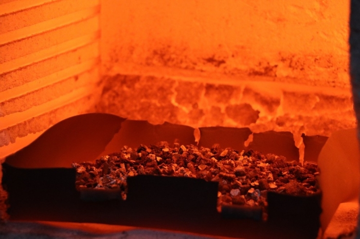 Dünyadan Alıyorduk Artık Dünyaya Satıyoruz, Isınınca 10 Kat Büyüyor