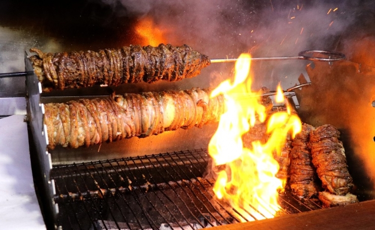 Kokoreç Karaborsaya Düştü