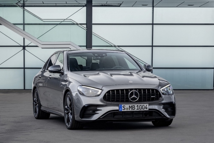 Mercedes-benz’in Yeni Modelleri Tanıtıldı