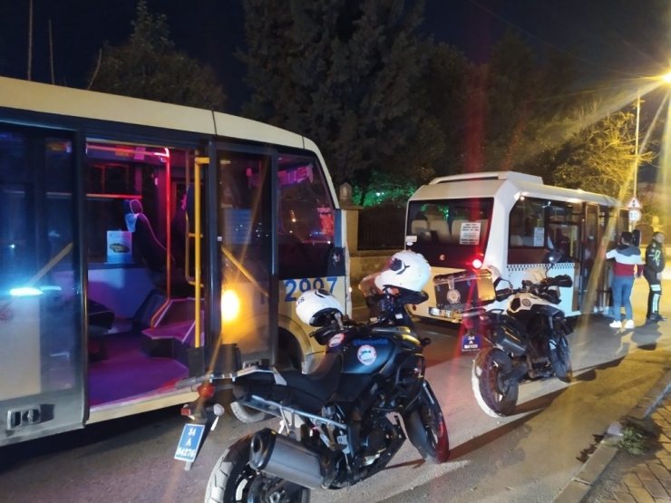 Minibüsçülerden Mehmetçiğe Destek