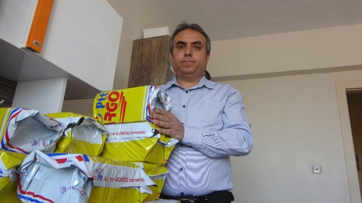 Özel Sektörde Çalışmasına Rağmen Eğitim Aşkı Hiç Bitmedi