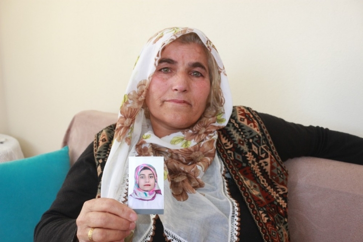 "Beni Tek Bırakmayın Korkuyorum" Diyen Kızdan 3 Gündür Haber Alınamıyor