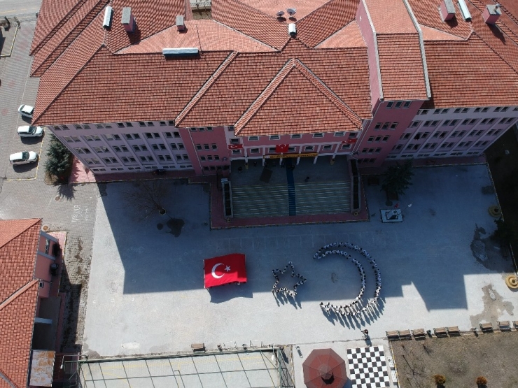 Kızılcahamamlı Öğrencilerden Bahar Kalkanı Harekatı’na Destek