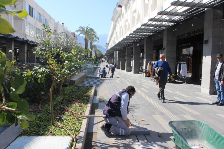 Kemer Sezona Hazırlanıyor