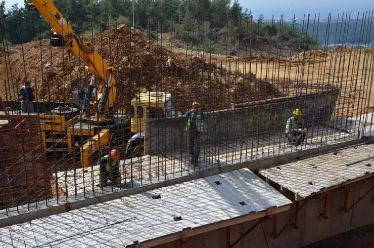 Katı Atık Tesisi İnşaatının Yüzde 70’i Tamamlandı