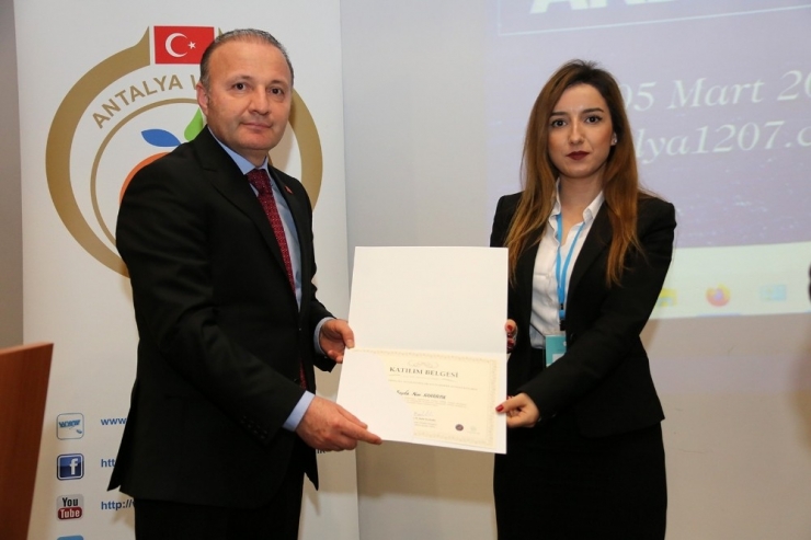 Aü’de 3. Uluslararası Antalya Kongresi Düzenlendi