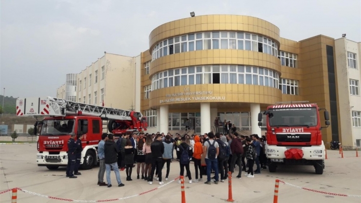 Geleceğin İtfaiyecileri Balıkesir’de Yetişecek