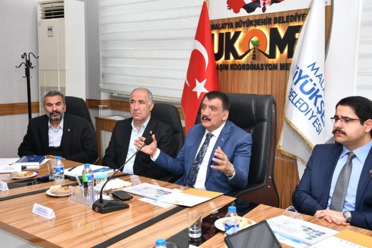 Hekimhan Ve Kuluncak Heyetlerini Ağırladı