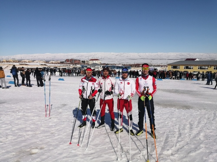 Beü Kayak Takımı Türkiye Üçüncüsü Oldu