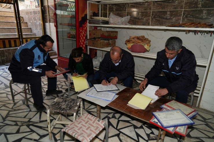 Büyükşehir Belediyesi Fırınları Denetliyor