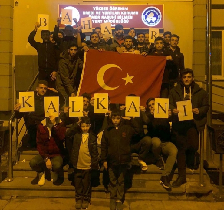 Öğrencilerden Bahar Kalkanı Harekatına Destek