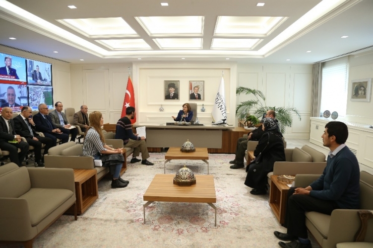 Başkan Fatma Şahin’den Kırsal Mahalleye Kitap Kafe Müjdesi