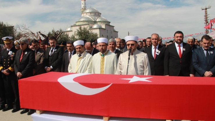 Şehit Gümrük Memuru Son Yolculuğuna Uğurlandı