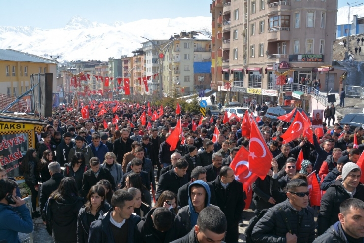 Hakkari Halkı İdlib Şehitleri İçin Tek Yürek Oldu