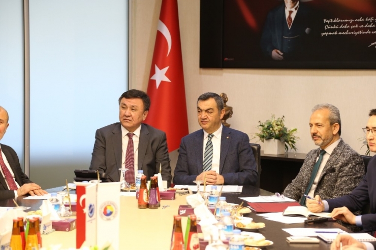 Kırgız Büyükelçi’den Kayso’ya Ziyaret