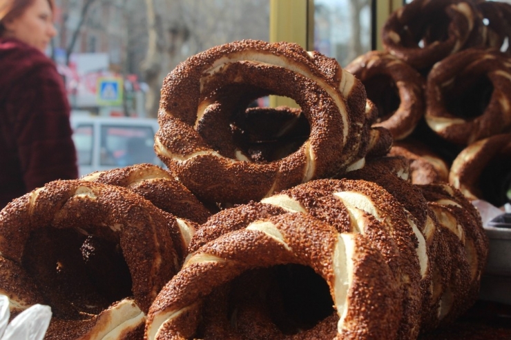 Kocaeli’de 2 Tl Olan Simit Ekmekten Daha Pahalıya Satılıyor
