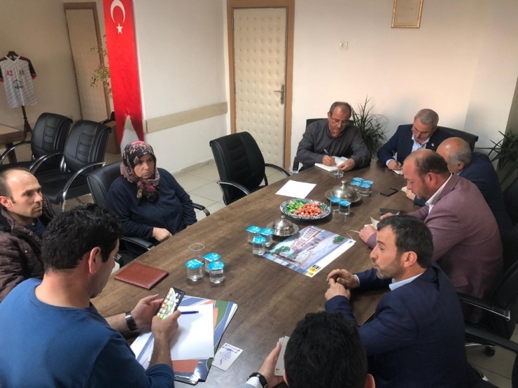 Başkan Çiğdem, Mahalle Muhtarları Ve Azalarıyla Buluştu