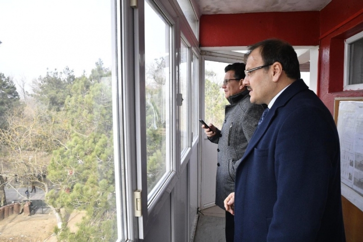 "Yunanistan Sığınma Hakkını Bırakın, Yaşam Hakkını İhlal Ediyor"