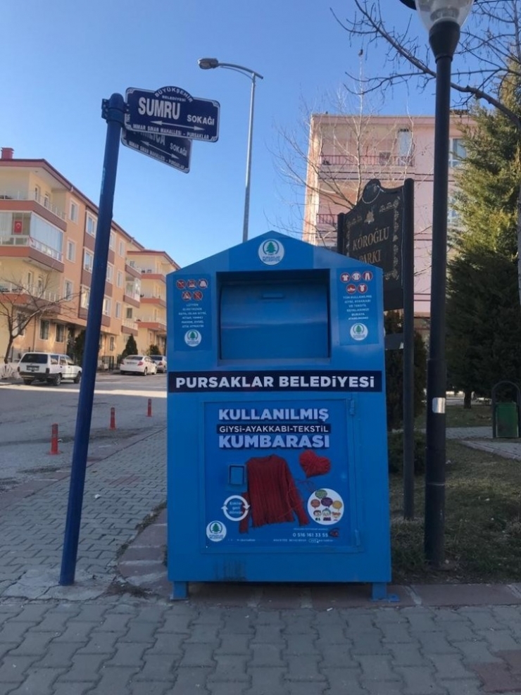 Giyilmeyen Elbiseler Çöpe Değil Giysi Kutusuna