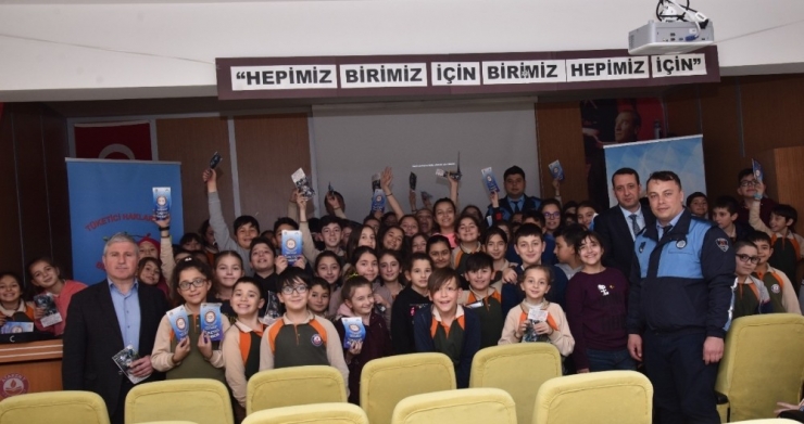 Öğrencilere ’Bilinçli Tüketici’ Eğitimi