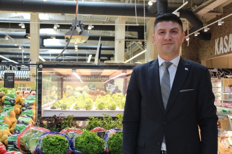 Dikey Tarım İle Marketlerde Canlı Sebze Dönemi Başladı