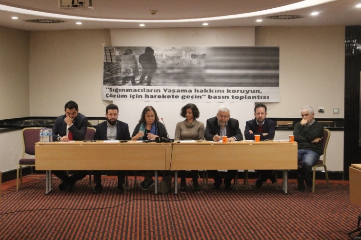 Sığınmacılar İçin Çalışan Derneklerden Mülteci Kriziyle İlgili Dünyaya Çağrı