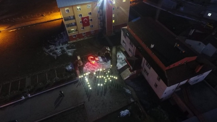 Öğrencilerden Tsk’ya Destek