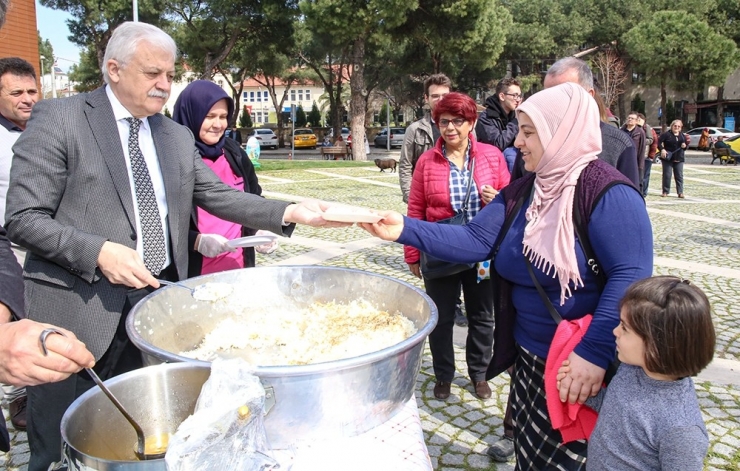 Burhaniye Belediyesi Şehitler İçin Mevlit Ve Hayır Düzenledi