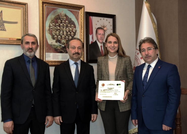 Yahyalı Devlet Hastanesine “Sıfır Atık Belgesi” Verildi