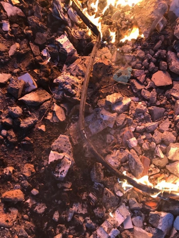 Jandarma Ekiplerinden Hırsızlara Suçüstü Yapıldı